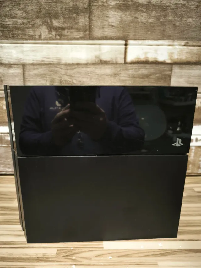 Consola PS4 500GB FAT Negra
