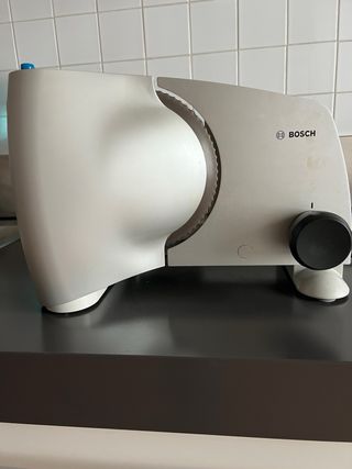 Affettatrice elettrica BOSCH
