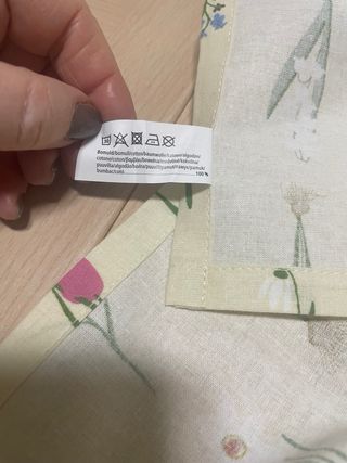 Camino de mesa floral