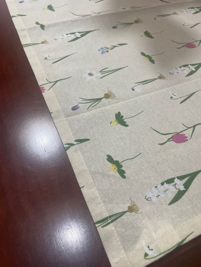 Camino de mesa floral