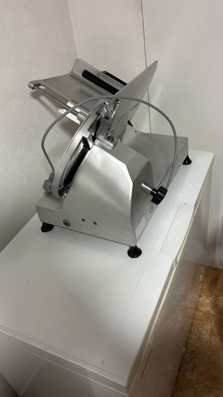 Cortadora de fiambre profesional