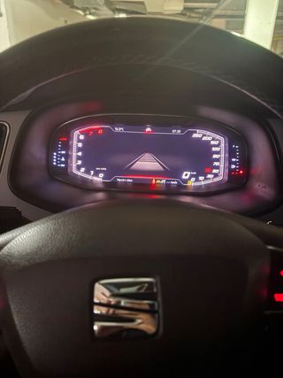 SEAT Leon 2019 impoluto