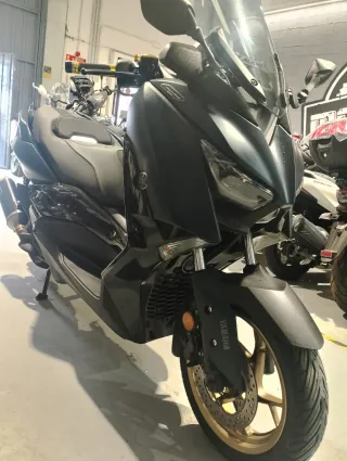 Yamaha X-Max 125 Tech Max 6000km