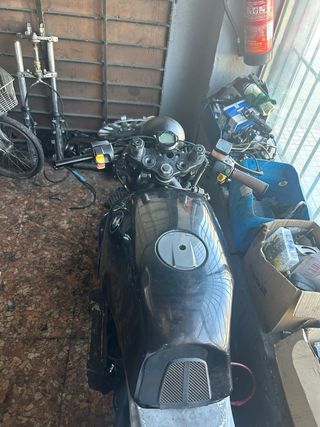 Proyecto BMW K75 Cafe Racer