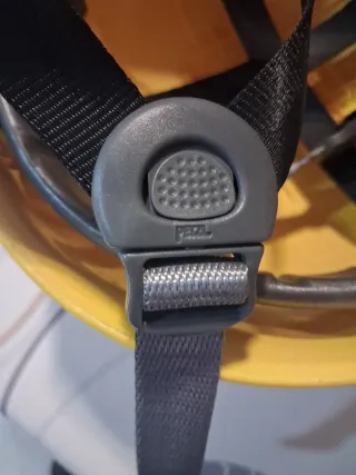 Casco alpinismo Ecrin nuevo.