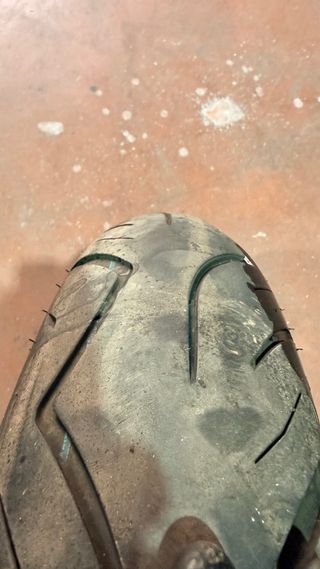 Rueda Harley y neumático 130/90B16