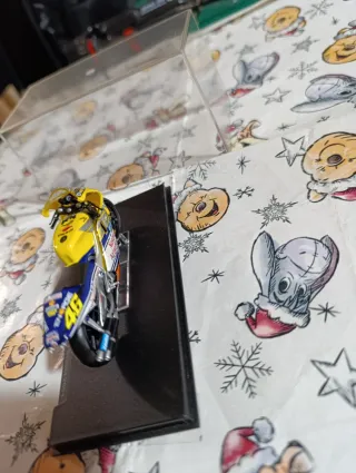 Modellino Honda NSR 500 Valentino Rossi 2001