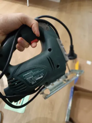 Sierra Caladora Casals 500W + Cuchillas