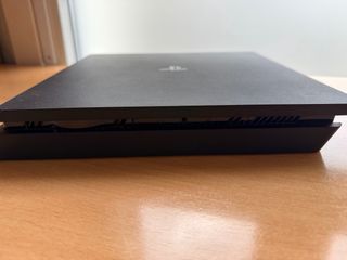 PS4 Slim 500GB Negra