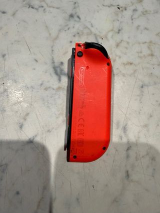 Joy-Con Sinistro Nintendo Switch Rosso