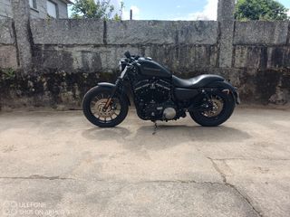 Harley-Davidson Iron 883