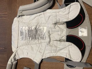 Mochila Ergobaby Adapt Pearl Grey