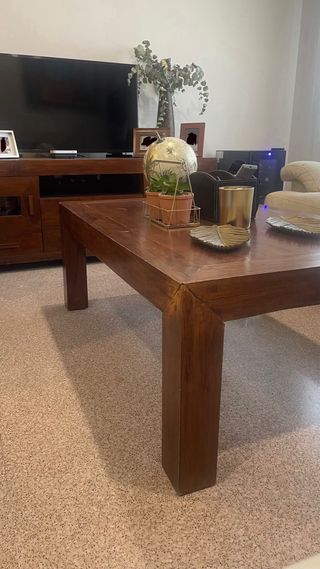 Mesa comedor y 6 sillas ratán