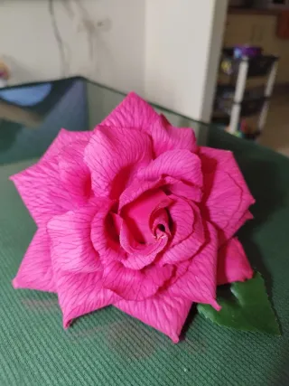 Flor flamenca rosa fucsia