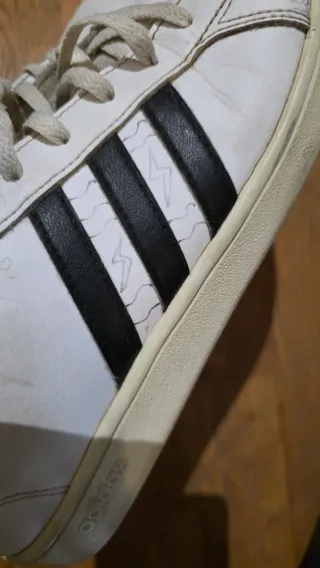 Zapatillas Adidas rayas azules