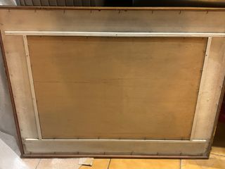 Cuadro de pueblo en montaña.