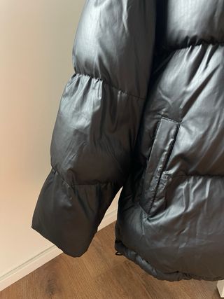 Chaqueta acolchada Reserved Hombre Negra