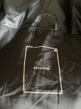 Chaqueta acolchada Reserved Hombre Negra