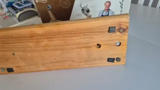 Jamonero de madera y metal