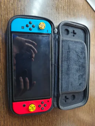 Nintendo Switch OLED + Acessorios