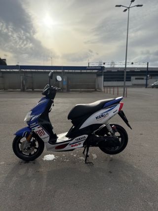 Yamaha Jog RR Jorge Lorenzo