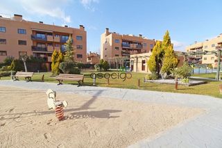 Piso en venta en Yebes - Valdeluz en Yebes