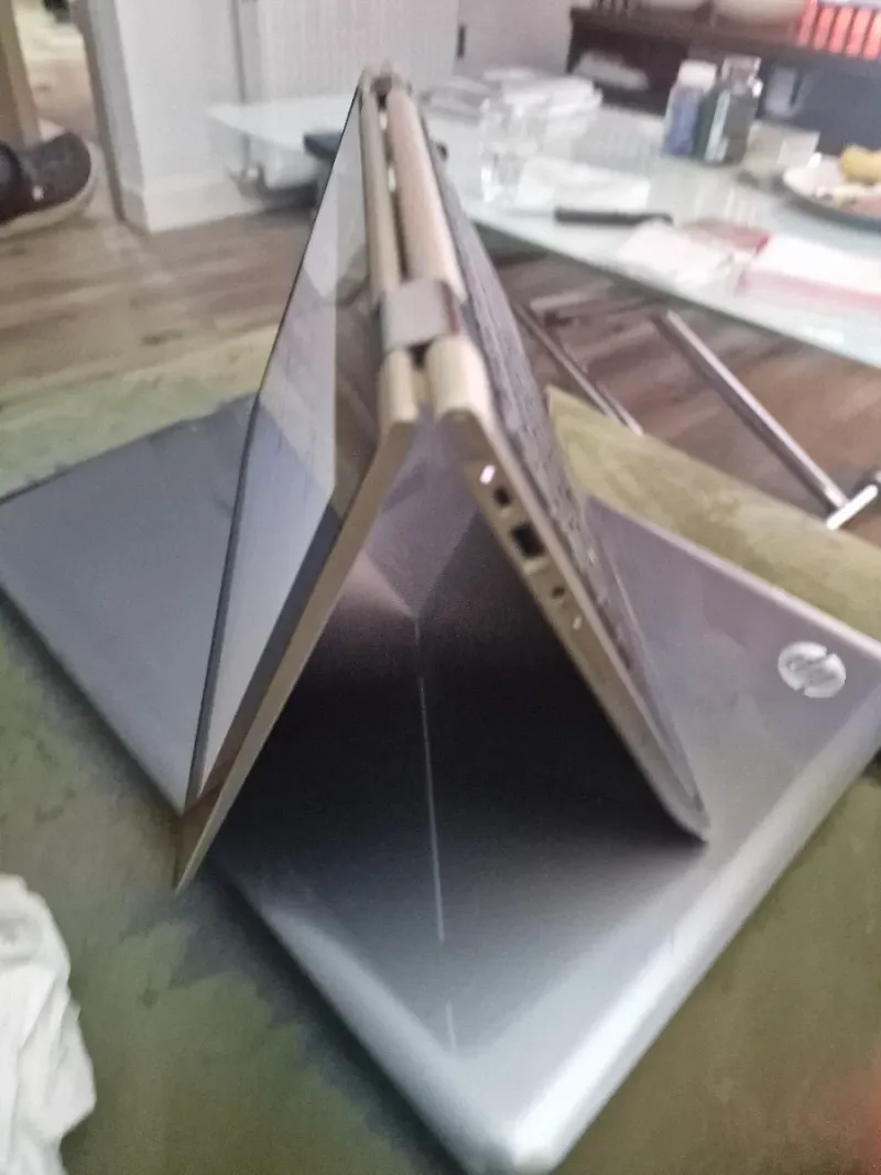 HP Pavilion x360 Táctil Convertible 360º afbeelding 4