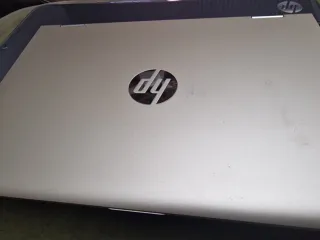 HP Pavilion x360 Táctil Convertible 360º