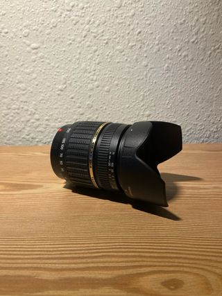 Objetivo Tamron 18-200mm + Funda