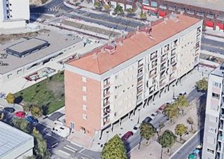 Local comercial en venta en Salburua en Vitoria-Gasteiz