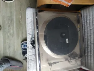 Tocadiscos Denon Quartz DP-31F