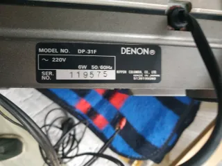 Tocadiscos Denon Quartz DP-31F