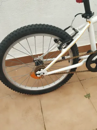 Bicicleta infantil Rockrider ST 100