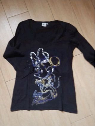 Pack de vaqueros y pack de camisetas.