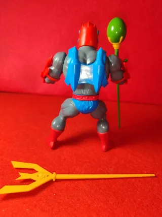 Stratos Súper 7 Figura