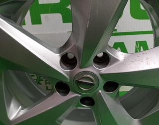 Nissan 122816 llanta ac4cht6 qashqai (j11) acenta