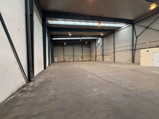 Nave industrial en alquiler en La Fortuna en Leganés