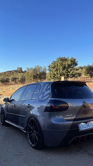 Volkswagen Golf V