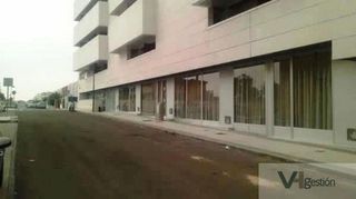 Oficina en venta en La Buhaira en Sevilla