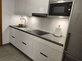 Piso en alquiler en Praza España - Casablanca en Vigo