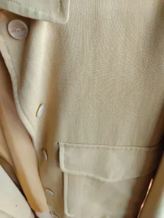 Cazadora beige talla M , mujer