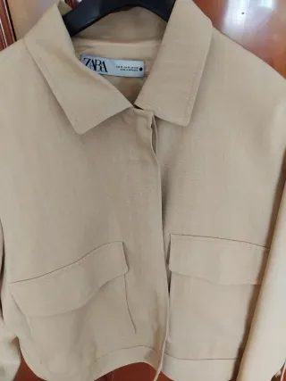 Cazadora beige talla M , mujer