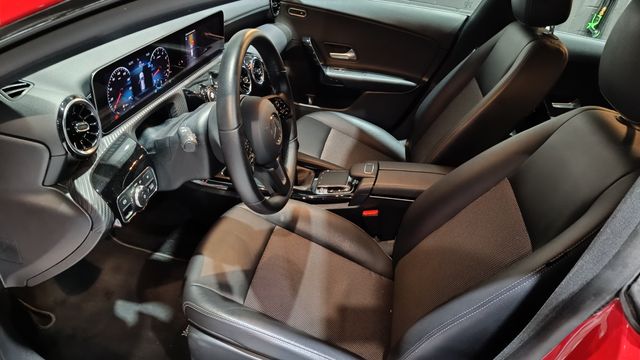 MERCEDES-BENZ CLA CLA 180 Shooting Brake 2019