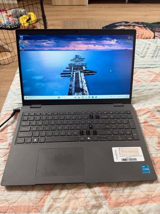 Portátil Dell i3 13ª Gen Gris