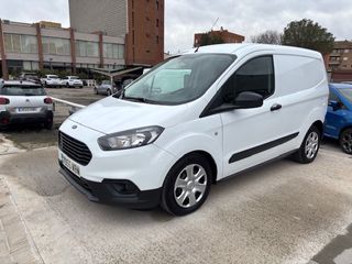 Ford Transit Courier 2022 Trend Van