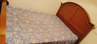 Cama 135 madera maciza con colchón