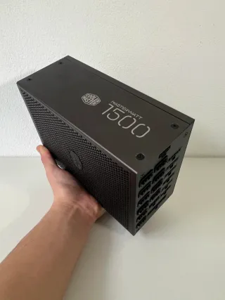 1500W 80+Titanium CoolerMaster MasterWatt