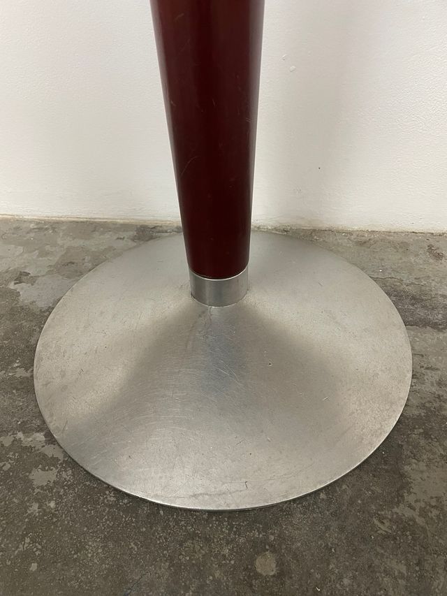 Mesa auxiliar o entradita de madera