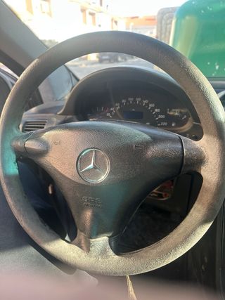 Mercedes-Benz Vaneo 2004