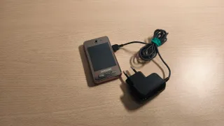 Lote de 4 móviles Nokia, Samsung y Siemens